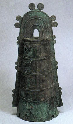 写真：栄根銅鐸（東京国立博物館蔵）