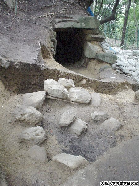写真：第2石室の発見