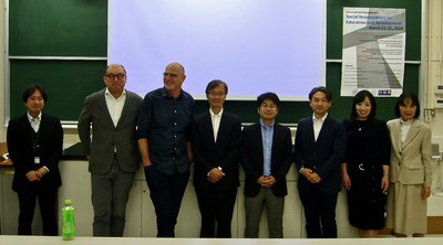 Prof.Uri Hasson and the speakers(1) .jpg