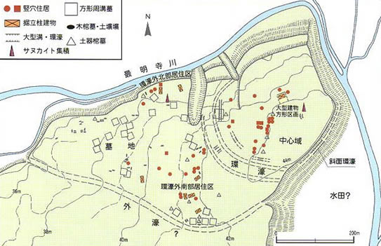 写真：弥生中期の加茂遺跡の遺構配置